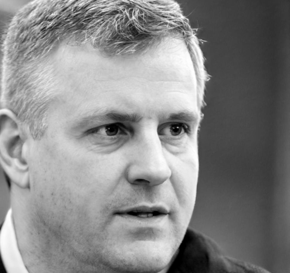 Retrato profesional de Leandro Fuster